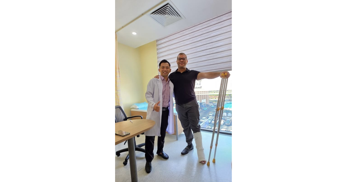 Khi bệnh nhân đến khám cùng... 10 câu hỏi