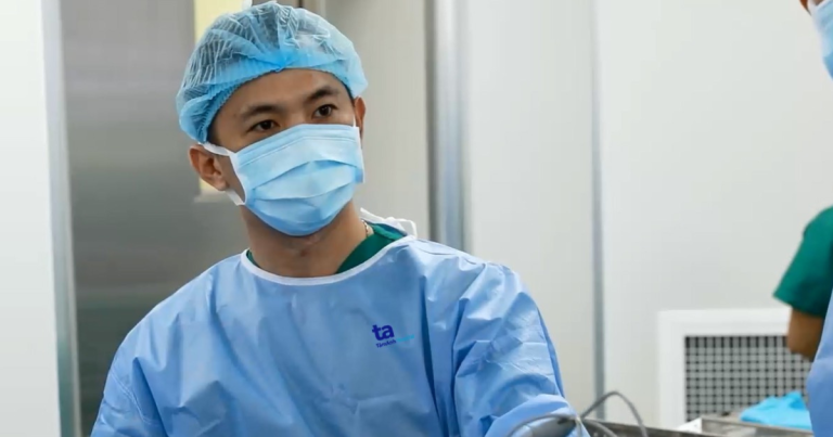 BHYT đã chi trả cho phẫu thuật tái tạo dây chằng khớp gối bằng dây chằng nhân tạo